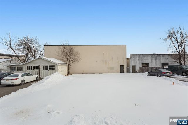 118 Hudson Street, Hackensack, NJ 07601