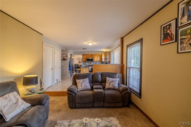 5101 Old Barn Road, Clay, NY 13041