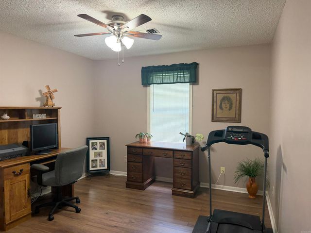 20 Independence, White Hall, AR 71602