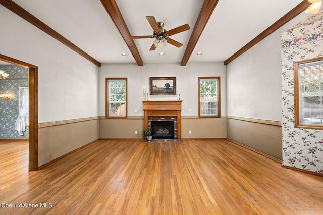 8378 N Uplands DR, Hayden, ID 83835
