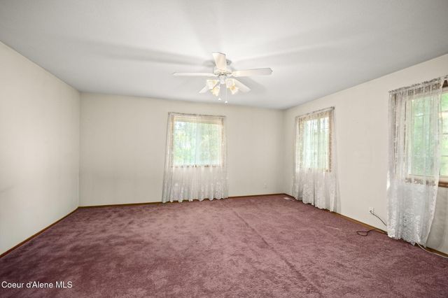 8378 N Uplands DR, Hayden, ID 83835