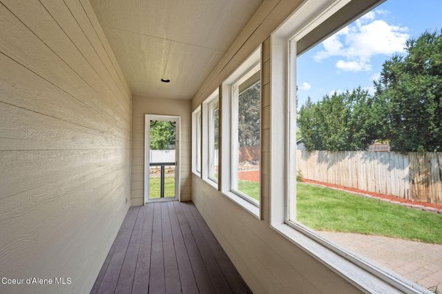 8378 N Uplands DR, Hayden, ID 83835