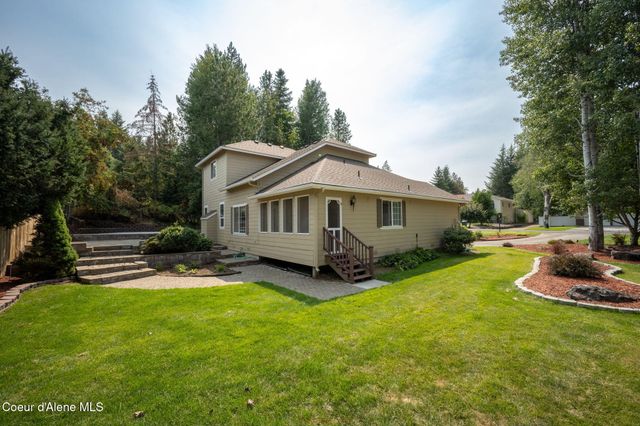 8378 N Uplands DR, Hayden, ID 83835