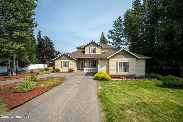 8378 N Uplands DR, Hayden, ID 83835
