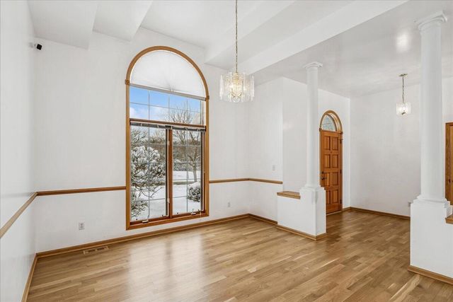 11571 41st AVENUE, Pleasant Prairie, WI 53158