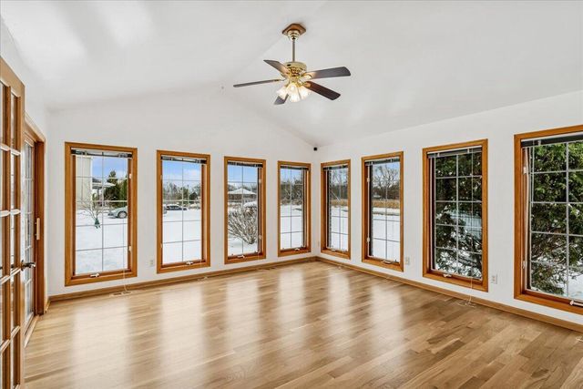 11571 41st AVENUE, Pleasant Prairie, WI 53158