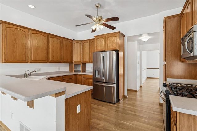 11571 41st AVENUE, Pleasant Prairie, WI 53158