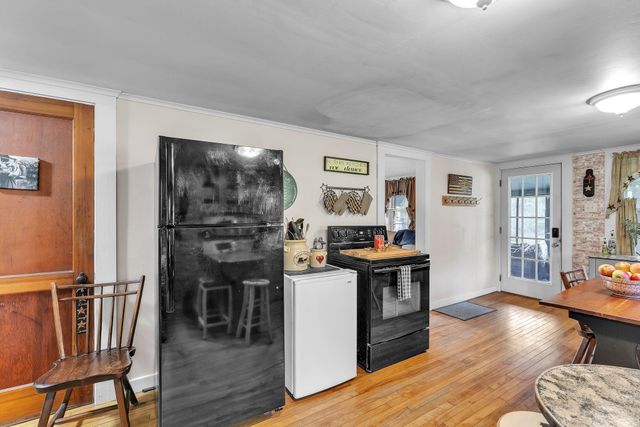 1282 Calais Road, Marshfield, VT 05658