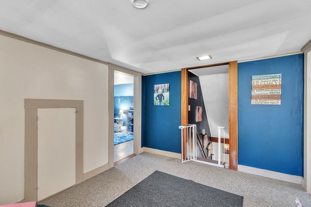 1282 Calais Road, Marshfield, VT 05658