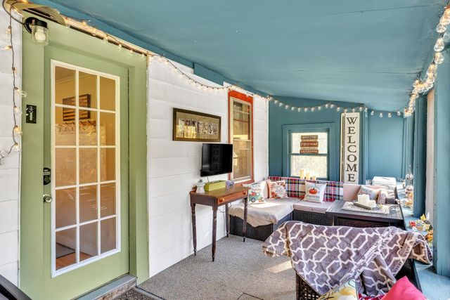 1282 Calais Road, Marshfield, VT 05658