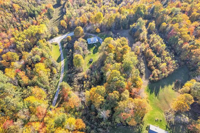 1282 Calais Road, Marshfield, VT 05658