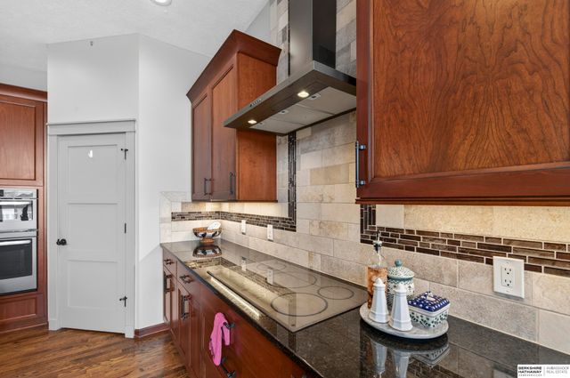 13811 S 41st Street, Bellevue, NE 68123