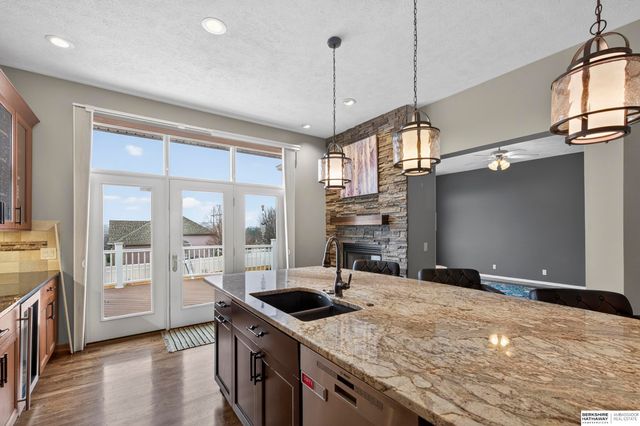 13811 S 41st Street, Bellevue, NE 68123