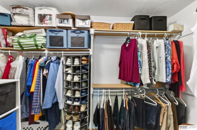 13811 S 41st Street, Bellevue, NE 68123