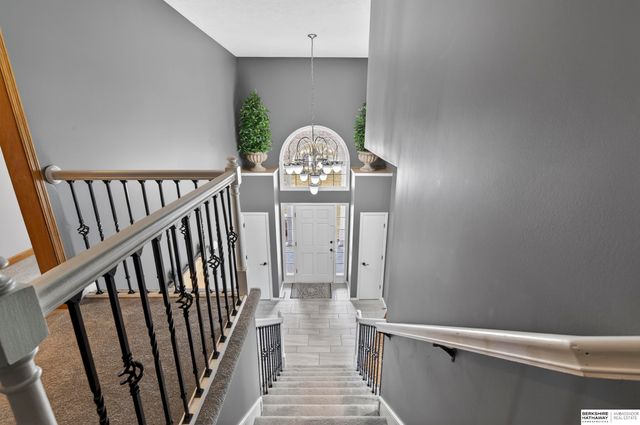 13811 S 41st Street, Bellevue, NE 68123