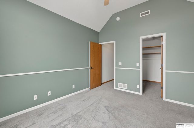 13811 S 41st Street, Bellevue, NE 68123