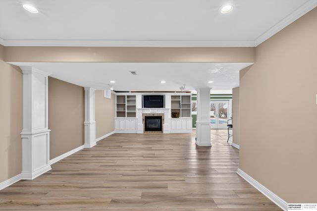 13811 S 41st Street, Bellevue, NE 68123