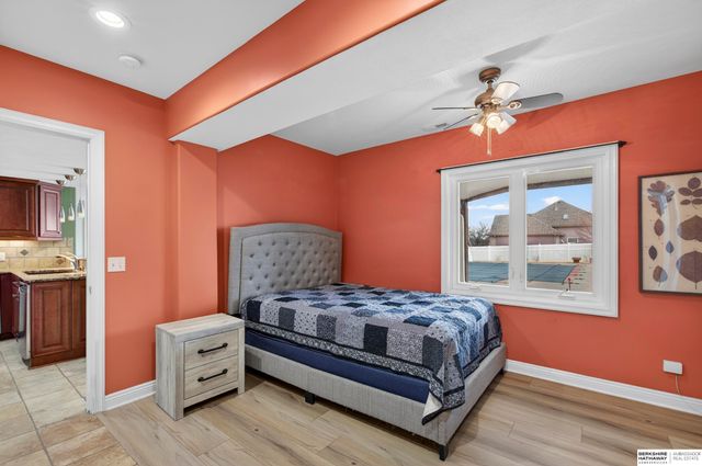 13811 S 41st Street, Bellevue, NE 68123