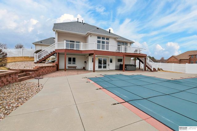 13811 S 41st Street, Bellevue, NE 68123