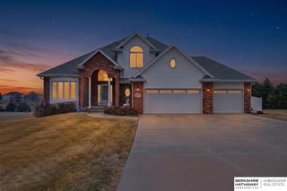 13811 S 41st Street, Bellevue, NE 68123