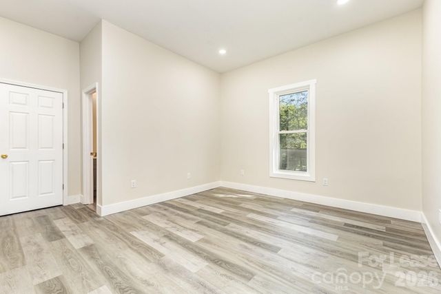 1205 S Lafayette Street, Shelby, NC 28152