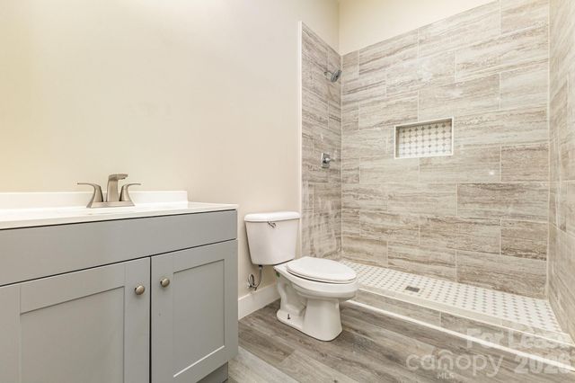 1205 S Lafayette Street, Shelby, NC 28152
