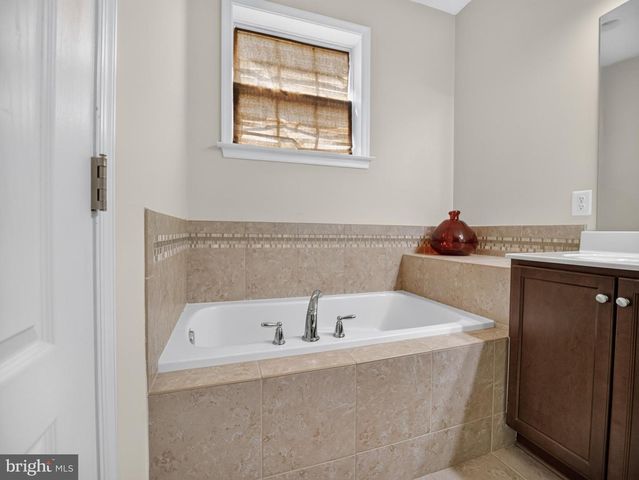 4800 FOREST PINES DR, Upper Marlboro, MD 20772