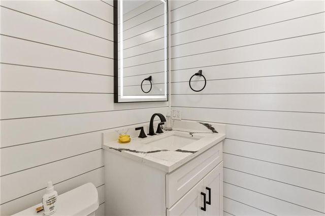 23 Pell Street, Newport, RI 02840