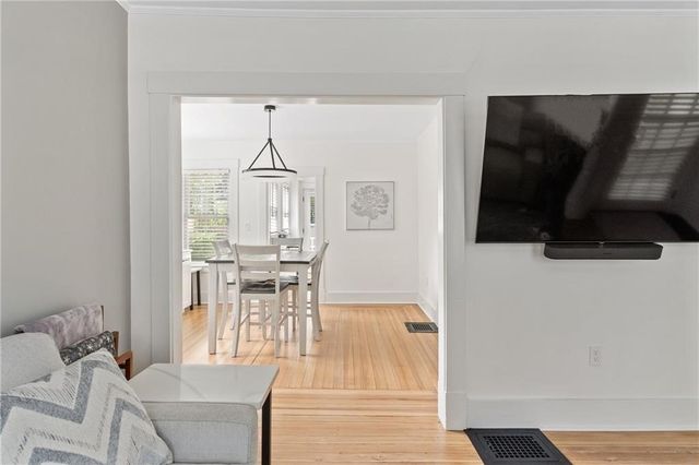 23 Pell Street, Newport, RI 02840