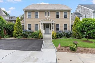 23 Pell Street, Newport, RI 02840