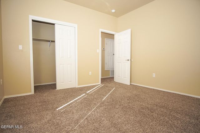 8685 N Loop Drive B-4, El Paso, TX 79907