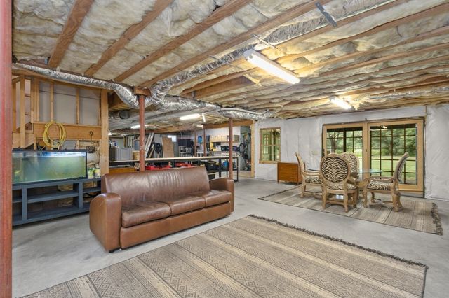 3 Lealand Peck Dr, Wrentham, MA 02093