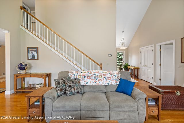 6710 White Clover Drive, East Lansing, MI 48823