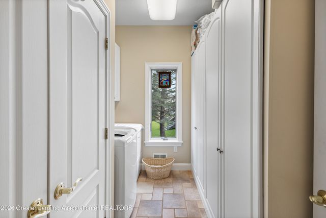 6710 White Clover Drive, East Lansing, MI 48823