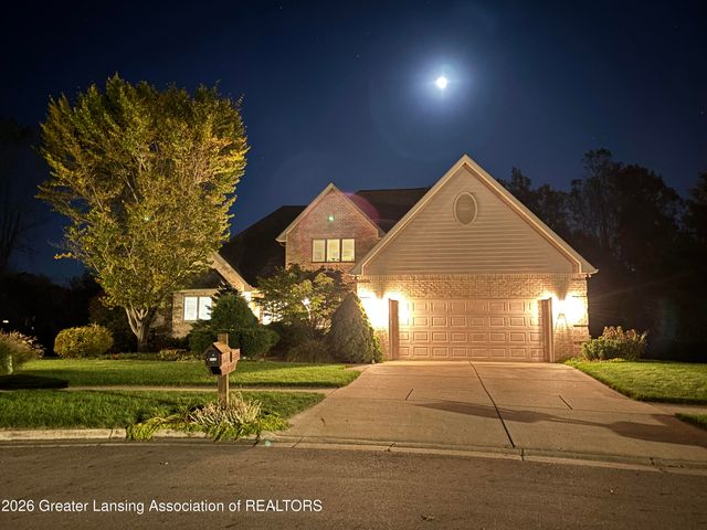 6710 White Clover Drive, East Lansing, MI 48823