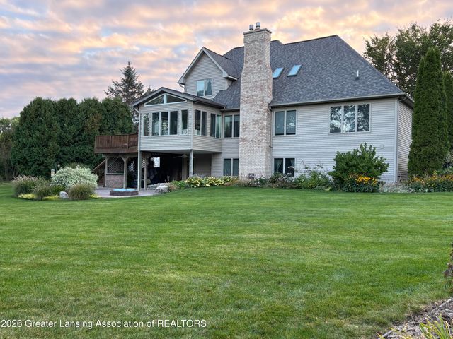 6710 White Clover Drive, East Lansing, MI 48823