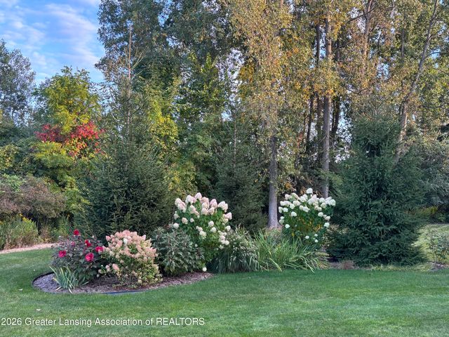 6710 White Clover Drive, East Lansing, MI 48823