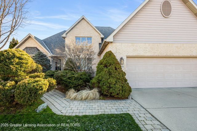 6710 White Clover Drive, East Lansing, MI 48823