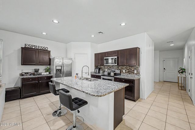 41807 W ROSA Drive, Maricopa, AZ 85138