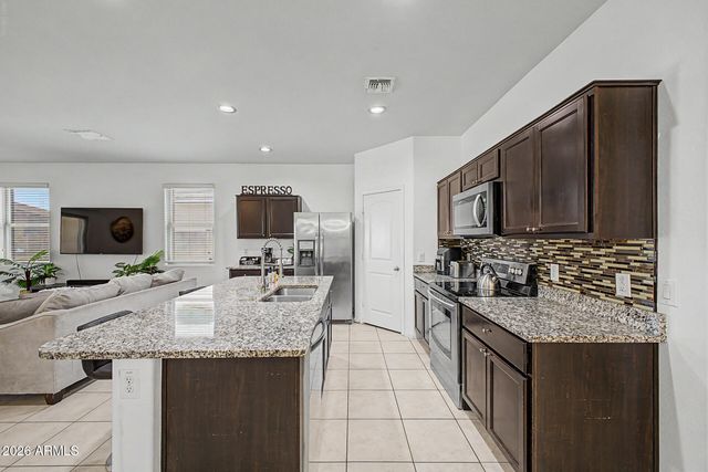 41807 W ROSA Drive, Maricopa, AZ 85138