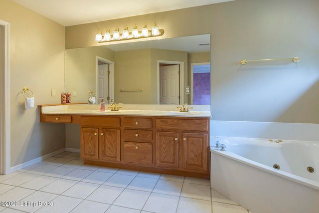 14024 Spring Mill Rd, Louisville, KY 40245