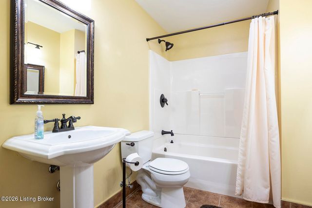 14024 Spring Mill Rd, Louisville, KY 40245