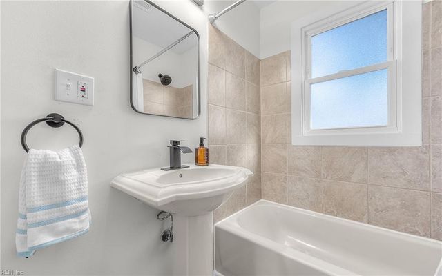 821 Pacific AVE, Portsmouth, VA 23707