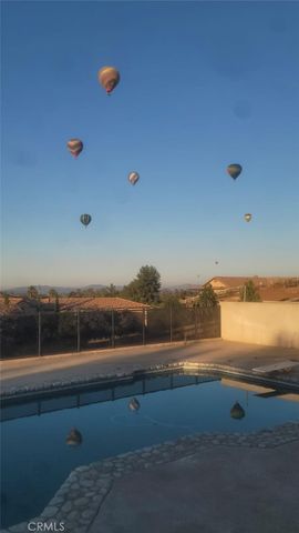 36493 Summitville, Temecula, CA 92592