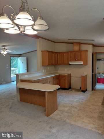 216 HIGH POINT LN, Coatesville, PA 19320