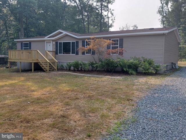 216 HIGH POINT LN, Coatesville, PA 19320