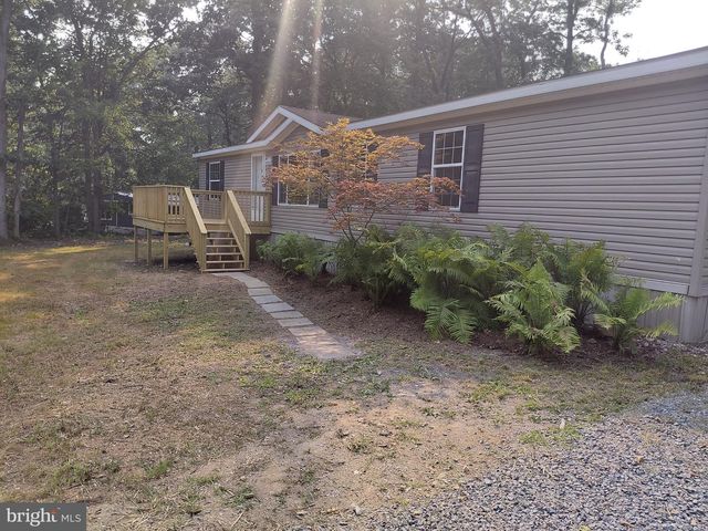 216 HIGH POINT LN, Coatesville, PA 19320