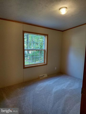 216 HIGH POINT LN, Coatesville, PA 19320