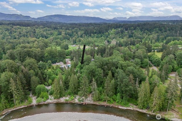 20707 Renton Maple Valley Road SE, Maple Valley, WA 98038