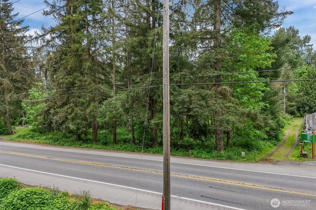20707 Renton Maple Valley Road SE, Maple Valley, WA 98038